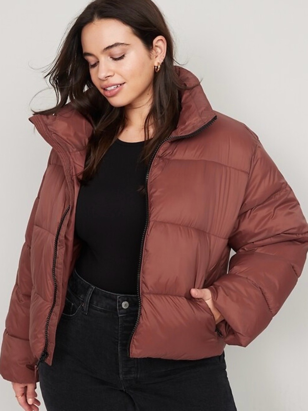NWT Old Navy Cropped Relaxed Fit Zippered Short Puffer Jacket Size 3X - Picture 3 of 4